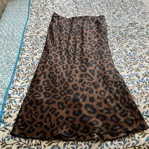 Leopard silk skirt